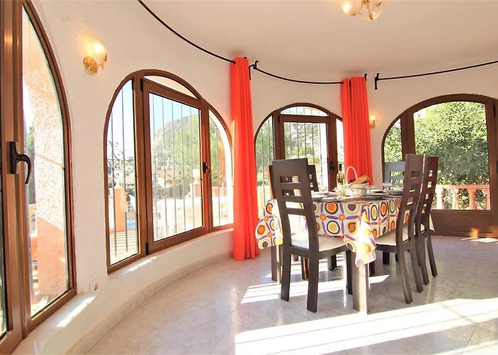Villa Acan0306 *